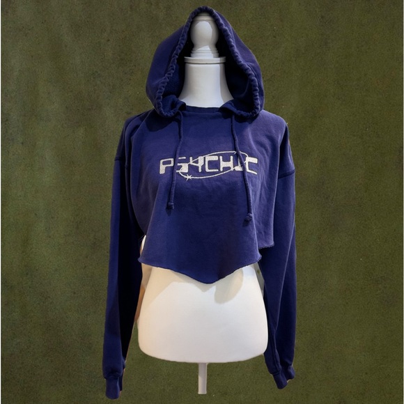 ❤️SOLD❤️NWOT UO Psychic Cropped Hoodie Sweatshirt - M - Picture 1 of 5